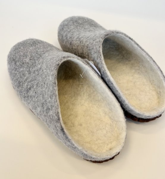画像2: 羊毛フェルトスリッパ (2)