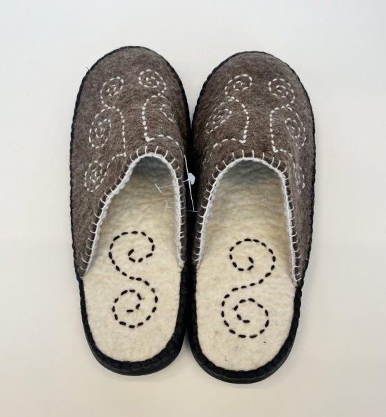 画像2: 羊毛フェルトスリッパ (2)